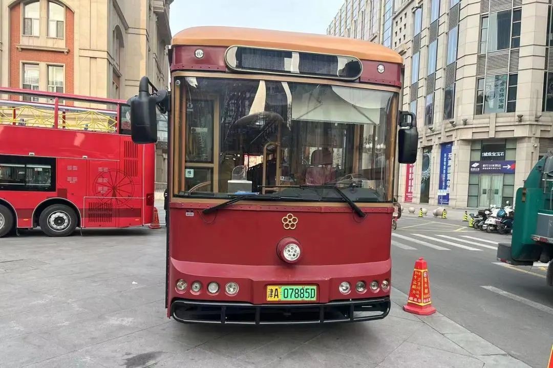 1709536183355657.jpg 4.jpg